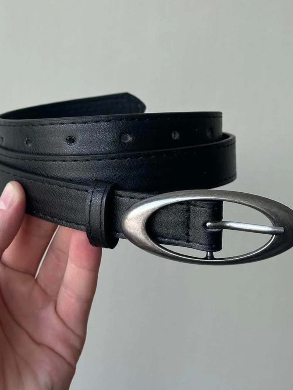 Classic Black Leather Men's Belt with Oval Silver Buckle